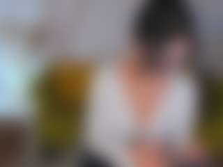 Live cam show with LilyyMoon - Joi on live18s.com