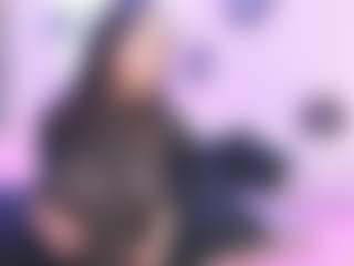 LuxeLina's Live Sex Cam Show