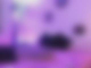 Live cam show with LuxeLina - Tease Toys on Soda Cam