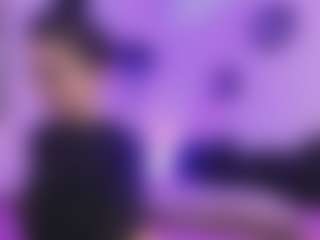 LuxeLina's Live Sex Cam Show