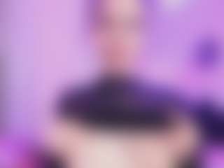 LuxeLina's Live Sex Cam Show