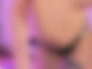 LuxeLina's Live Sex Cam Show