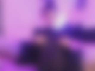 LuxeLina's Live Sex Cam Show