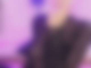 LuxeLina's Live Sex Cam Show