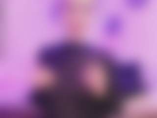 LuxeLina's Live Sex Cam Show