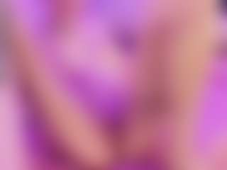 LuxeLina's Live Sex Cam Show