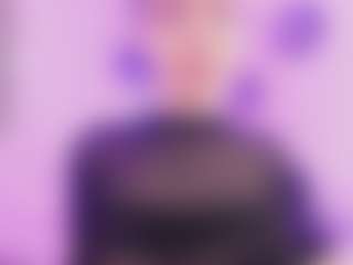 LuxeLina's Live Sex Cam Show