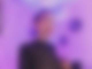 LuxeLina's Live Sex Cam Show