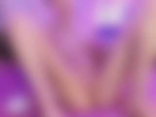 LuxeLina's Live Sex Cam Show