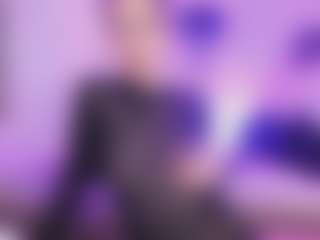 LuxeLina's Live Sex Cam Show