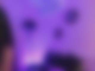 LuxeLina's Live Sex Cam Show