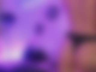 LuxeLina's Live Sex Cam Show