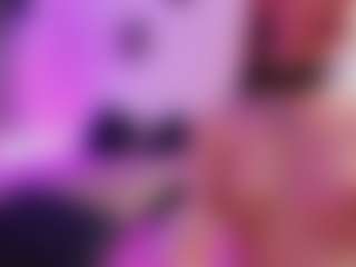 LuxeLina's Live Sex Cam Show