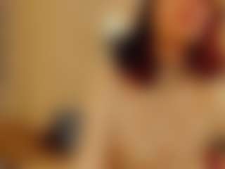 LuxeLina's Live Sex Cam Show