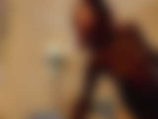 Live cam show with LuxeLina - Body Massage on Camsoda