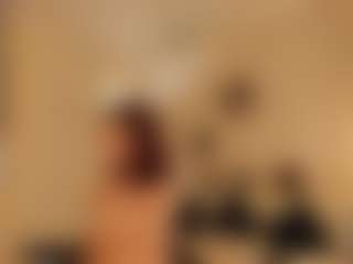LuxeLina's Live Sex Cam Show