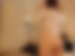LuxeLina's Live Sex Cam Show