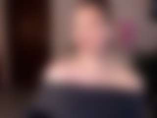 Live cam show with MissBlossomm - Big Nipples on Camiplay Live