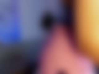 Live cam show with SunshySunshy - Body Massage on Camsoda