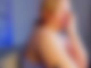 Live cam show with SunshySunshy - Body Massage on Camsoda