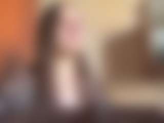 Live cam show with Taisha - Skinny on Camsoda