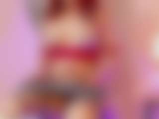 Live cam show with Amber-sophie - New Teen (18+) on TeamSkeetLive