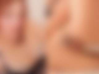 Live cam show with Amber-sophie - New Petite on Gym Cam Girls