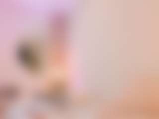 Live cam show with Amber-sophie - Petite on Camsoda