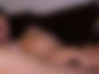 Asretia's Live Sex Cam Show