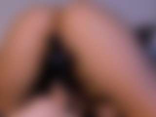 Asretia's Live Sex Cam Show