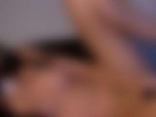 Asretia's Live Sex Cam Show
