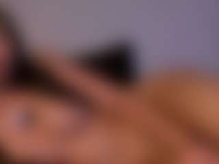 Asretia's Live Sex Cam Show
