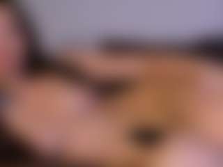 Asretia's Live Sex Cam Show