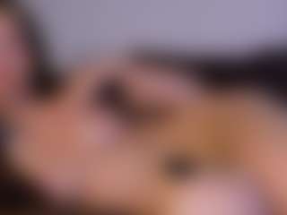 Asretia's Live Sex Cam Show