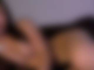 Asretia's Live Sex Cam Show