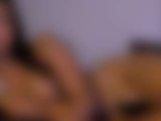Asretia's Live Sex Cam Show