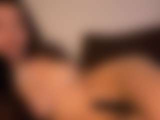 Asretia's Live Sex Cam Show