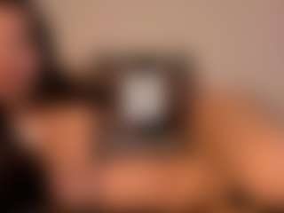 Live cam show with Asretia - Full Nudity on Fling VIP Chat