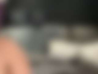 Live cam show with cocobutter696969 - New Brown Eyes on Camsoda Late Night