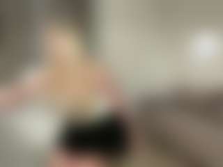 Live cam show with Rina - Flashing on liverealitysex.com