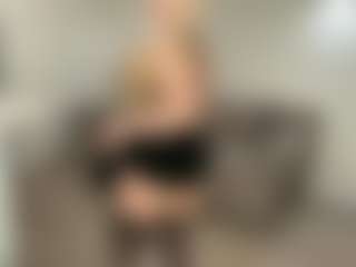 Live cam show with Rina - Tattoos on CamwithHer