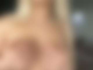 Rina's Live Sex Cam Show