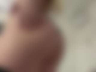 Rina's Live Sex Cam Show