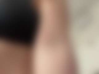 Rina's Live Sex Cam Show