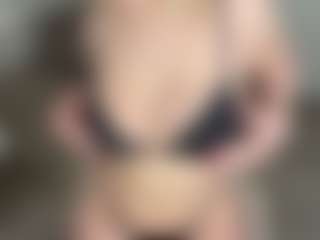 Rina's Live Sex Cam Show