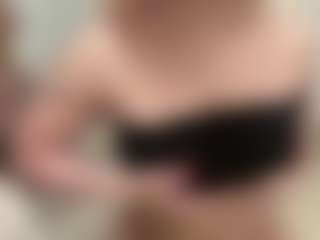 Rina's Live Sex Cam Show
