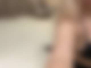 Rina's Live Sex Cam Show