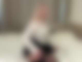 Rina's Live Sex Cam Show