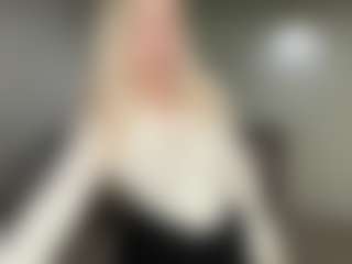 Live cam show with Rina - Normal on friskycurves.com