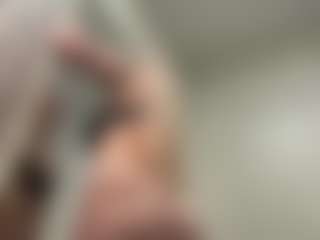 Live cam show with Rina - Average on CamSextacy
